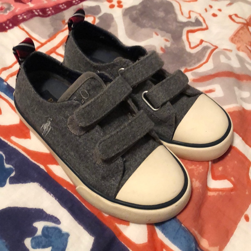 Toddler Boys shoes size 8.5